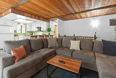 Image de Dutch Hideaway-3bed W/Gameroom