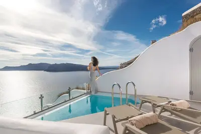 Image de Dazzling Oia Suite | Gimli Suite | 1 Bedroom Suite | Adults Only | Suite with Private Heated Outdoor Pool & Caldera Sea View | Main Pedestrian Street