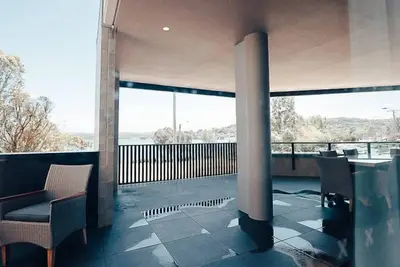 Image de Three Bedroom Apartment