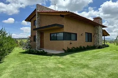 Image de Enjoy This Beautiful Cabin, Close To The Nogal Lake In Tapalpa!