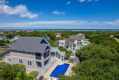 Blue Crabb'n: Private Pool, Hot Tub, 5 Master Suites