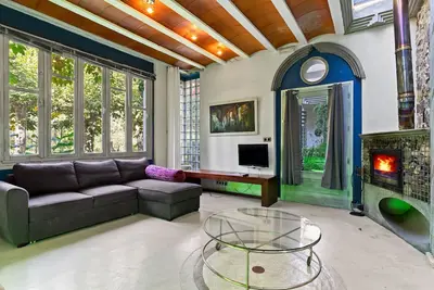 Image de Maison de campagne \"Zentralclub Proton\" avec vue sur les montagnes, terrasse privée et Wi-Fi