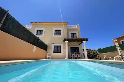 Image de Serenity Villa in Geafond - Perfect for Relaxation
