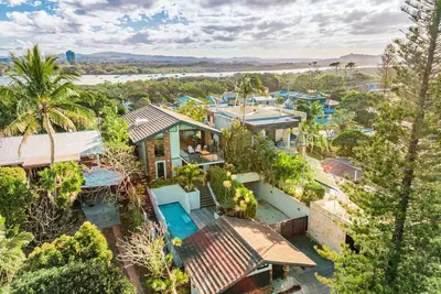 Image de Fingal Head Beachside Villa - The Villa offers luxury, privacy, and panoramic views