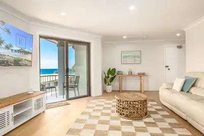 Image de Shoreline Holiday Apartment - Beachfront retreat at Hastings Point with ocean views