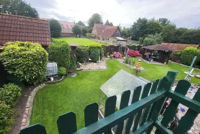 Image de Vacation apartment Meedenblick Og in Visquard