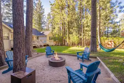 Image de 5br Retreat mins to Lake, Hikes & Water Fun