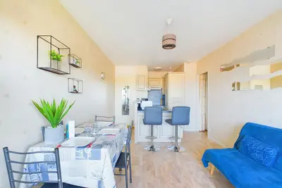 Image de À 210m de la plage, appartement pour 4 vue mer