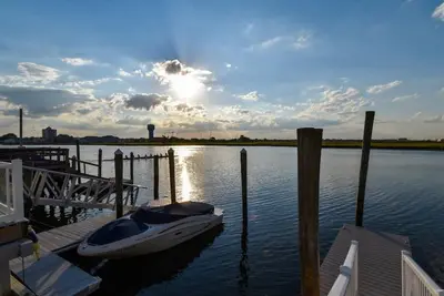 Image de Waterfront House! Summer Fun Rental 10 min to Ac