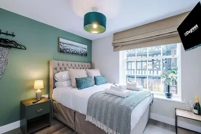 Image de New! Stunning Studio in the City-Centre, Sleeps 2!