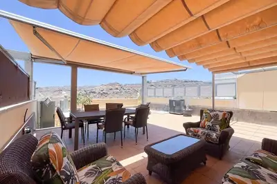 Image de 3br Valley Dreamhouse -Solarium Terrace AirCon & P