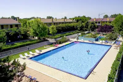 Image de Villaggio dei Fiori by Interhome