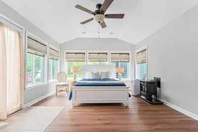Image de Kozy Home right off Saratoga Lake