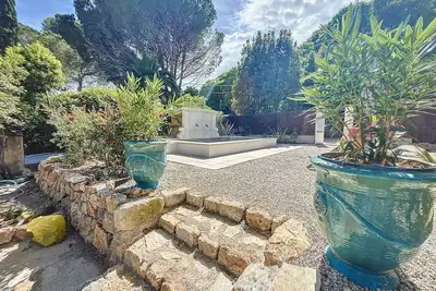 Bastide provençale cap d'Antibes proche des plages et du centre ville