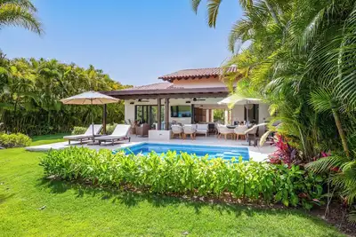 Image de Las Palmas 11 - Spectacular Punta Mita Villa with Ocean and Golf Course Views