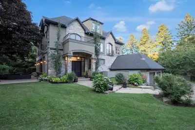 Image de Lux Retreat: Slps14+HotTub+Pool+Games+Yoga+More