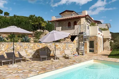 Image de Montecristo - Villa di Sogno by Interhome