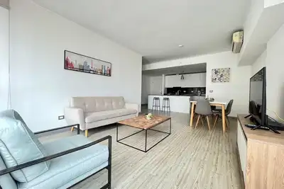 Image de Luxury 2 bedroom apt free parking  and Pool