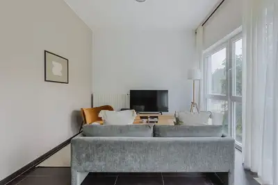 Image de Lovely Eich 1br w/ Balcony, W/D & Elevator, by Blueground