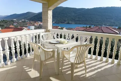 Image de Appartement Toni by Interhome