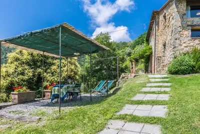 Image de Podere Cima a Zano / Apt. Fienile Pca107 by Interhome