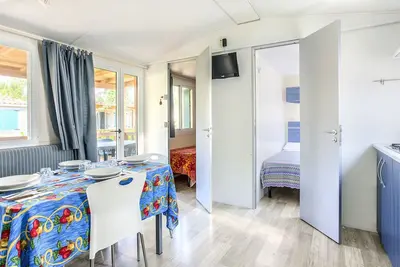 Image de Rosapineta Sud by Interhome