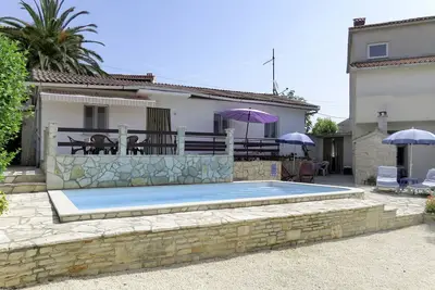 Franko 1 by Interhome