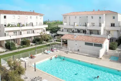 Image de Cap Med (Lgr201) by Interhome