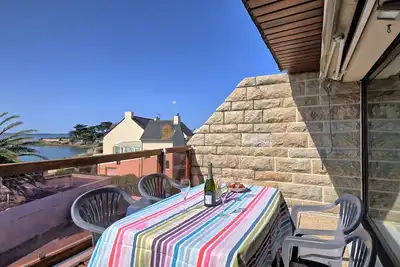 Belle Vue Mer et Groix by Interhome