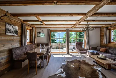 Schnee Eule by Interhome