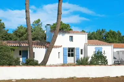 Image de Les Brisans by Interhome