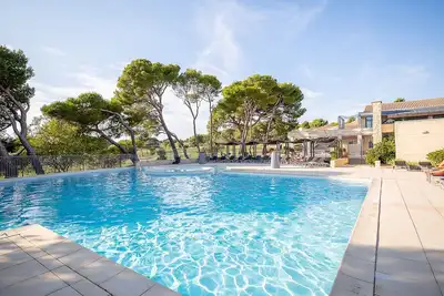 Image de Provence Country Club by Interhome