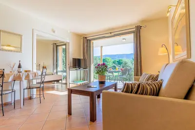 Image de Provence Country Club by Interhome