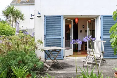 Image de Pavillon Asiatique by Interhome