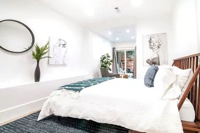 Image de Luxurious Dolores Park Beauty with Private Garden!