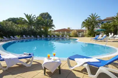 Image de Les Perles de Saint Tropez by Interhome