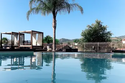 Image de Villa Monterosso (Imp420) by Interhome