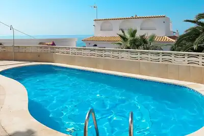 Image de Escudos by Interhome