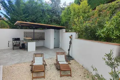 Apartment 20 km from Barcelona, enjoy the beach and mountains