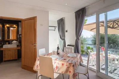 Image de Mandorlo (Slr401) by Interhome