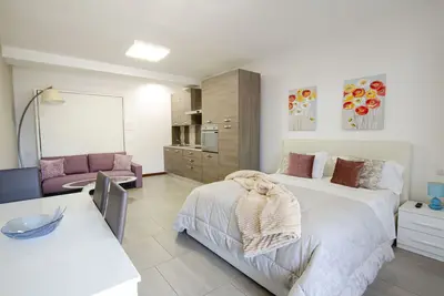 Image de Smeralda Flats C - Bright studio apartment with outdoor space