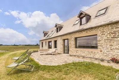Image de Grande maison avec jardin, terrasse, Wifi, parking et vue imprenable