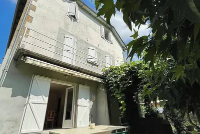 Image de « Le temps des gabariers ». Maison de campagne en basse Corrèze