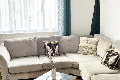 Image de Juniper Apartment - 2 Bedroom