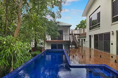 Image de Dreamtime Escape - 6 bedroom luxury holiday home on Dreamtime Beach Fingal with Wi-Fi Inc.