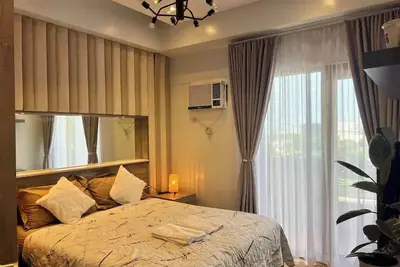 Image de Penthouse Condo Unit near Airport Naia\n\n