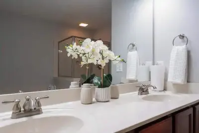 Image de Enjoy the comfort and convenience of our Townhouse and make lasting memories!