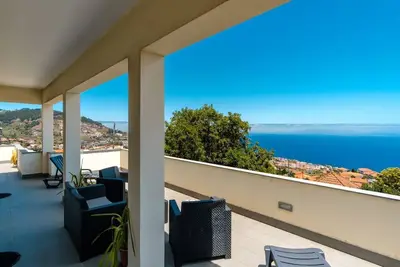 Image de GuestReady - Spacious stay with sea views