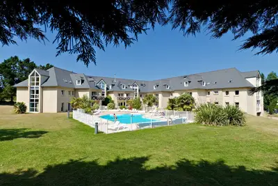 Image de Walk to the Beach! Bright Saint-Briac Retreat