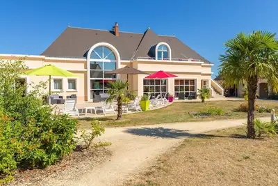 Image de Maisonette charmante, accès Piscine + Tennis